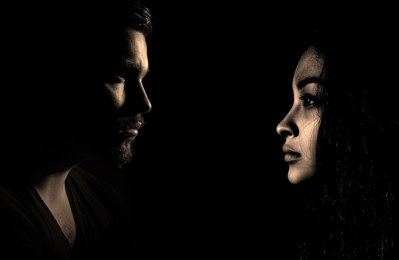 E peliger di ta den un relacion cu un narcista II